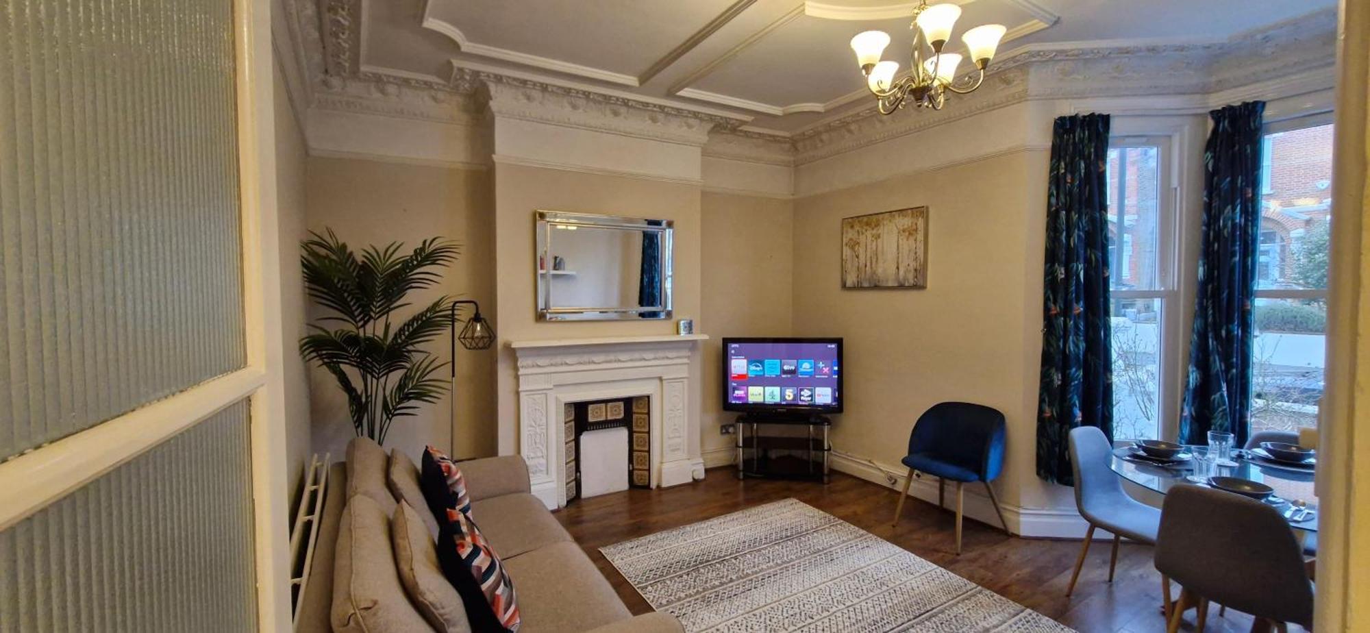 Charming Flat In Wimbledon Διαμέρισμα Λονδίνο Εξωτερικό φωτογραφία